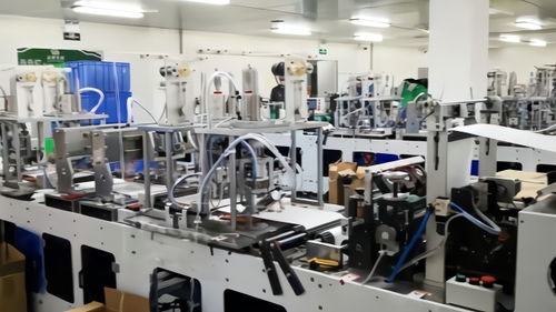 復工轉產 工廠加班研發口罩生產線